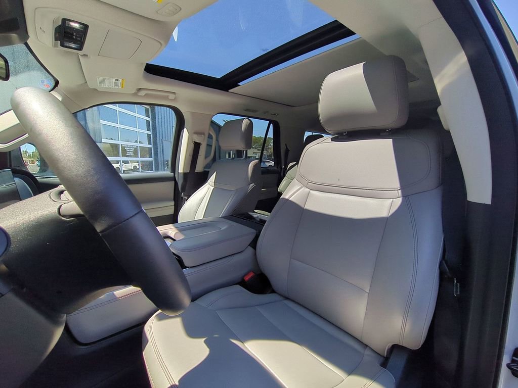 Certified 2025 Ford Expedition Max Active AWD/4WD image 26
