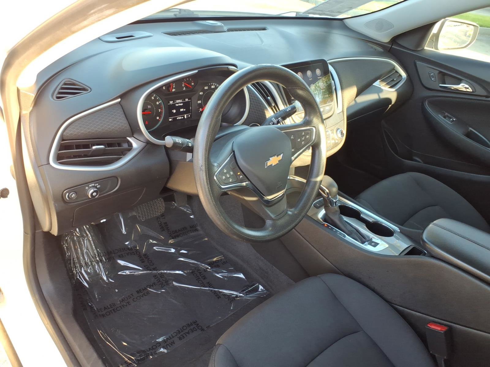 Used 2024 Chevrolet Malibu LT image 15