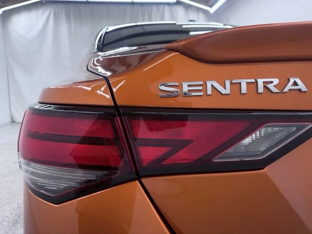 Used 2025 Nissan Sentra SR FWD image 8