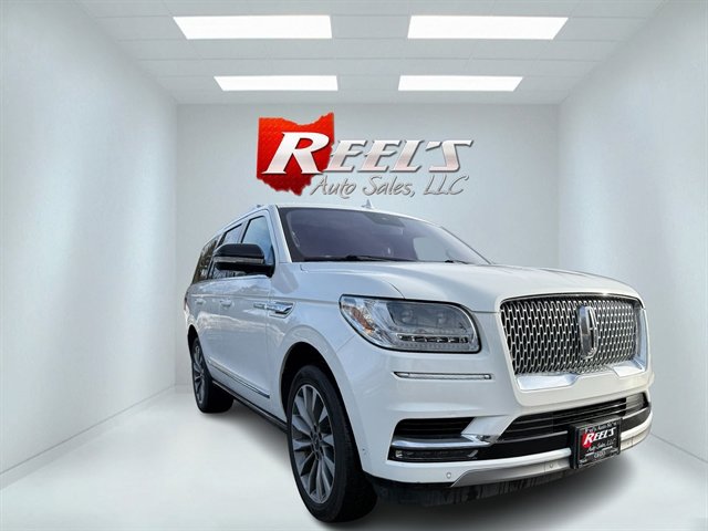Used 2020 Lincoln Navigator Reserve w/ Luxury Package image 2