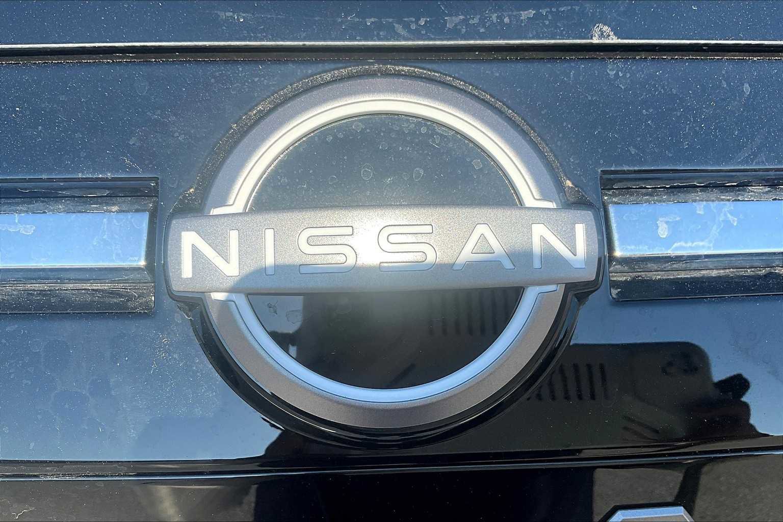 New 2026 Nissan Armada SV image 8