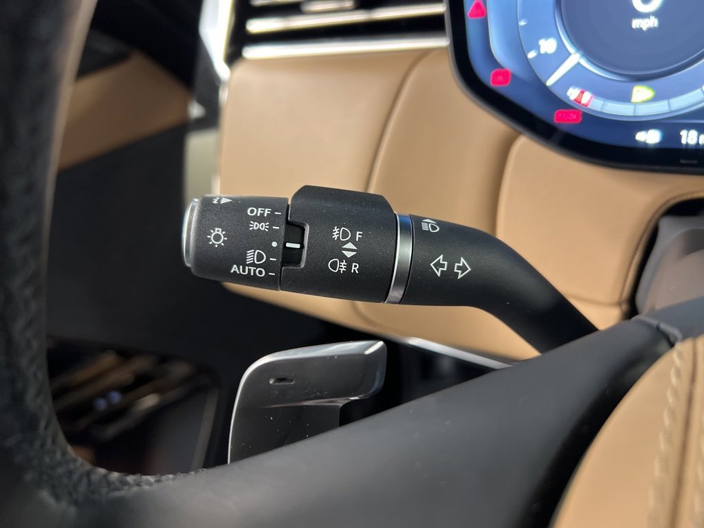 Used 2024 Land Rover Range Rover Sport SE image 18