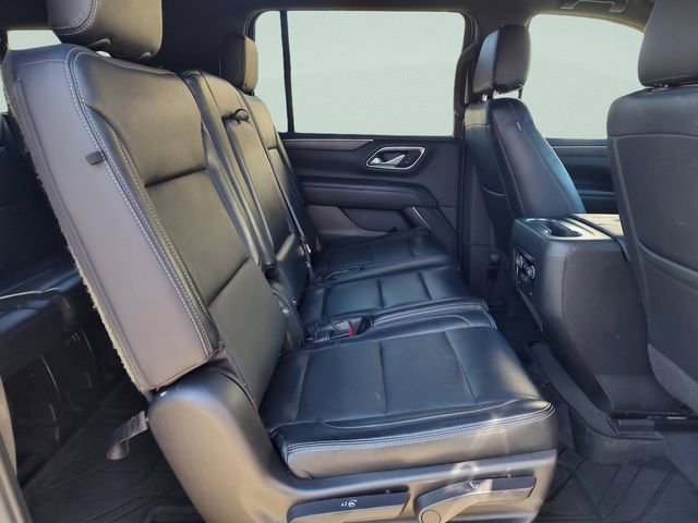 Used 2023 Chevrolet Suburban LS image 29