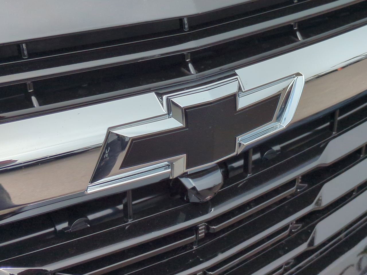 New 2026 Chevrolet Suburban LS w/ LPO, Dark Essentials Package image 30