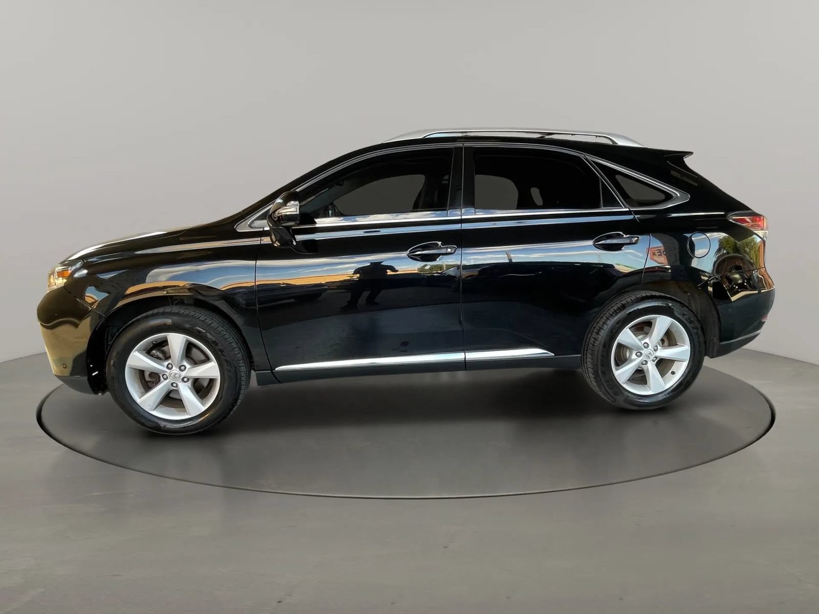Used 2015 Lexus RX 350 FWD w/ Premium Package image 2