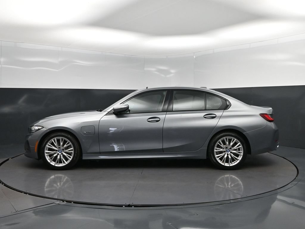 Certified 2023 BMW 330e xDrive AWD/4WD image 4