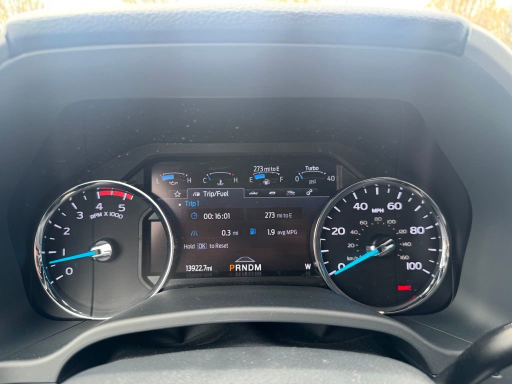 Certified 2022 Ford F350 Lariat w/ Lariat Ultimate Package image 27