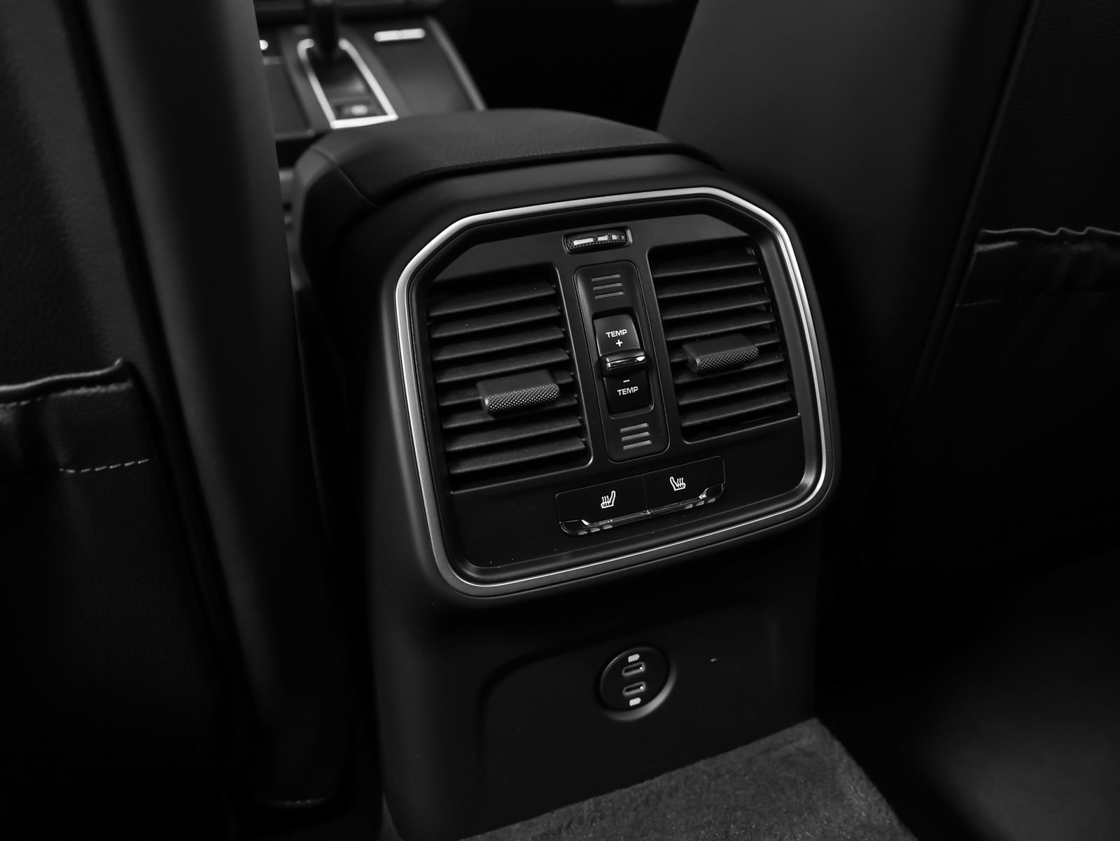 New 2026 Porsche Macan AWD/4WD image 39