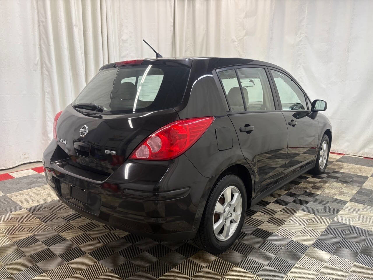 Used 2012 Nissan Versa 1.8 S w/ Special Edition Pkg image 6