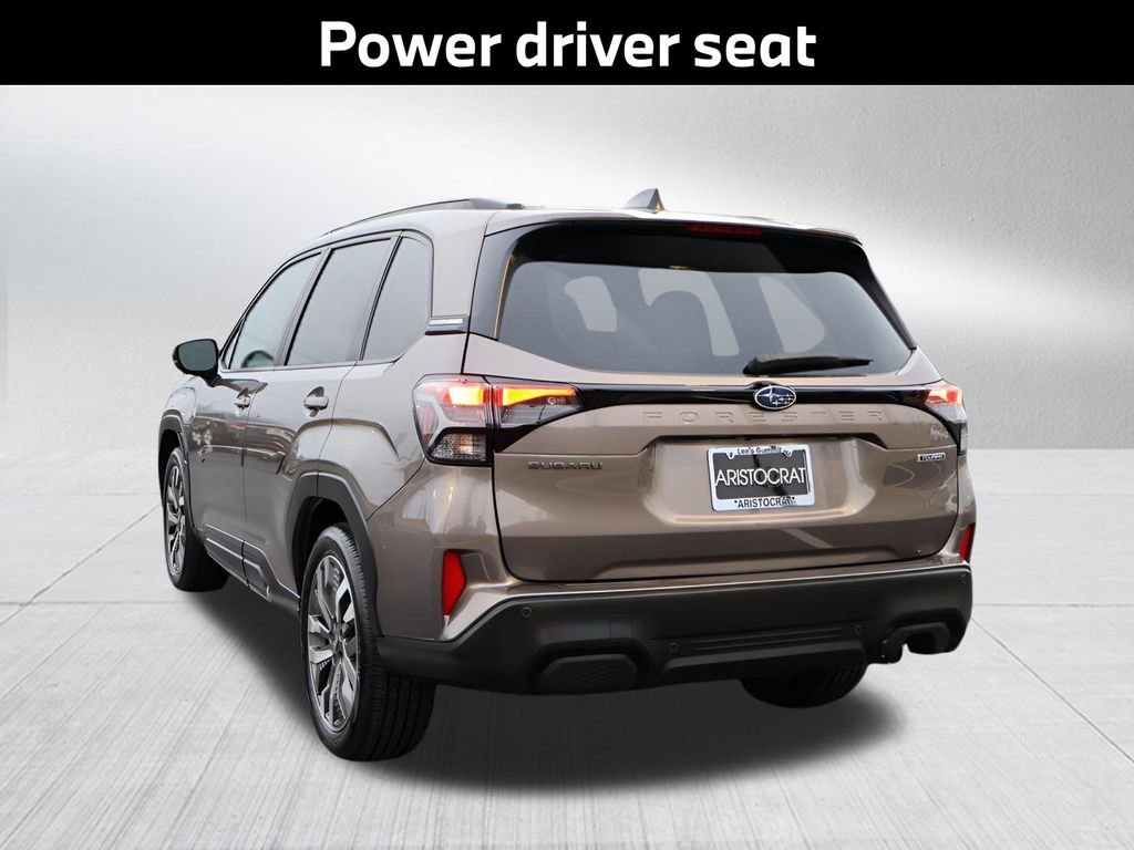 Used 2025 Subaru Forester Touring image 8