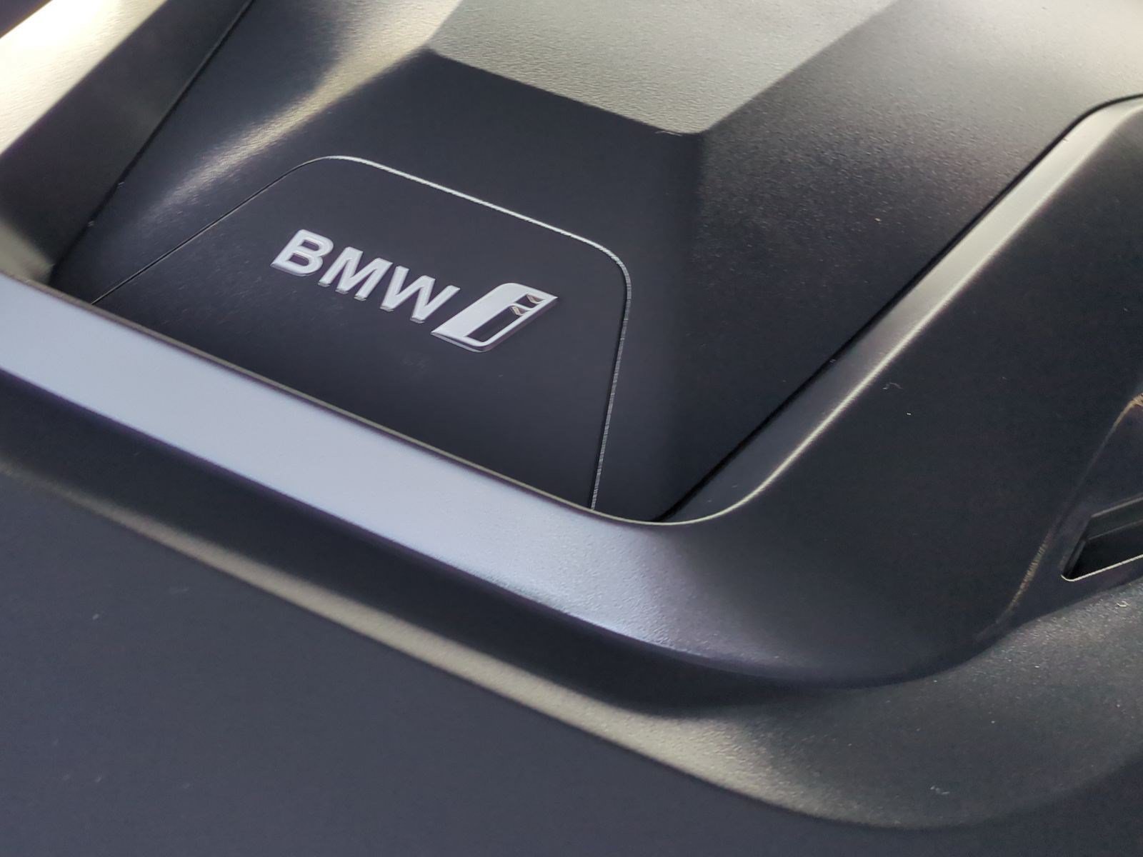 Used 2023 BMW i4 eDrive40 w/ M Sport Package RWD image 34
