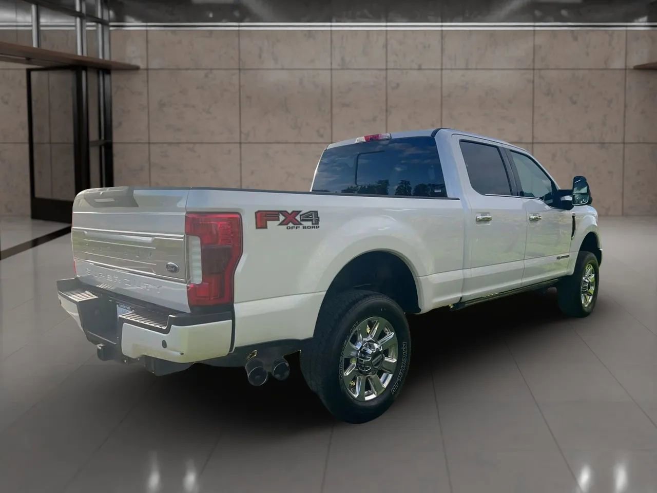 Used 2019 Ford F350 Platinum w/ Platinum Ultimate Package image 7