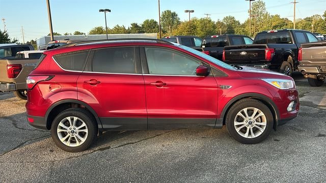Used 2018 Ford Escape SE FWD image 26