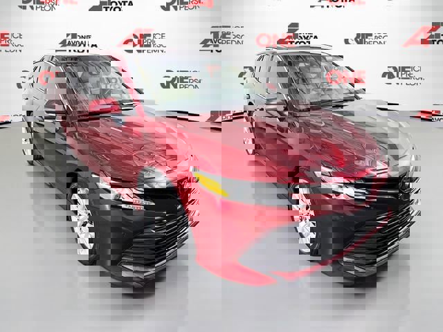 Certified 2018 Toyota Camry XLE w/ Audio Package image 1