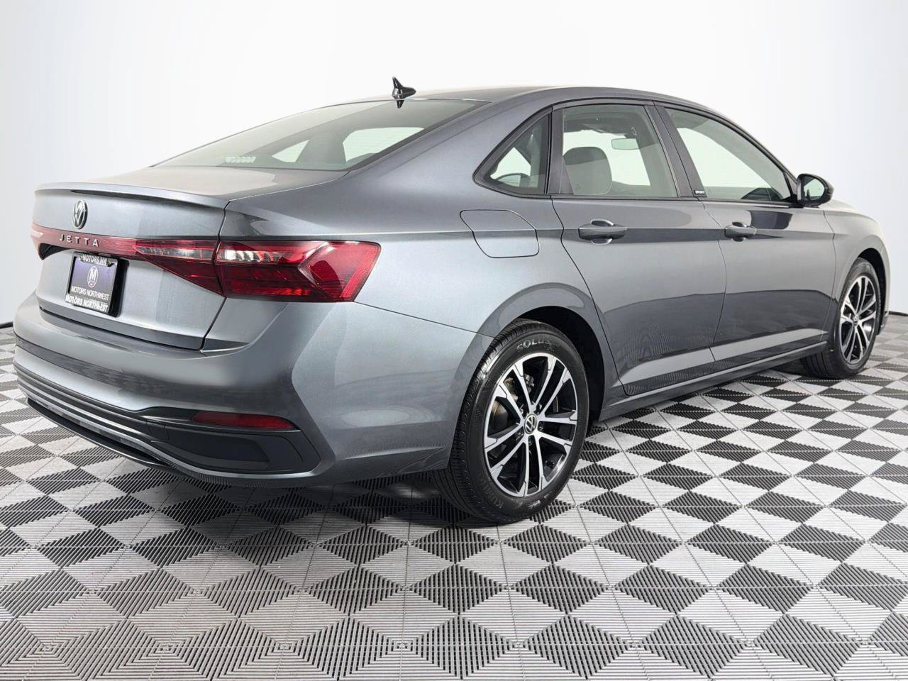 Used 2025 Volkswagen Jetta Sport FWD image 26