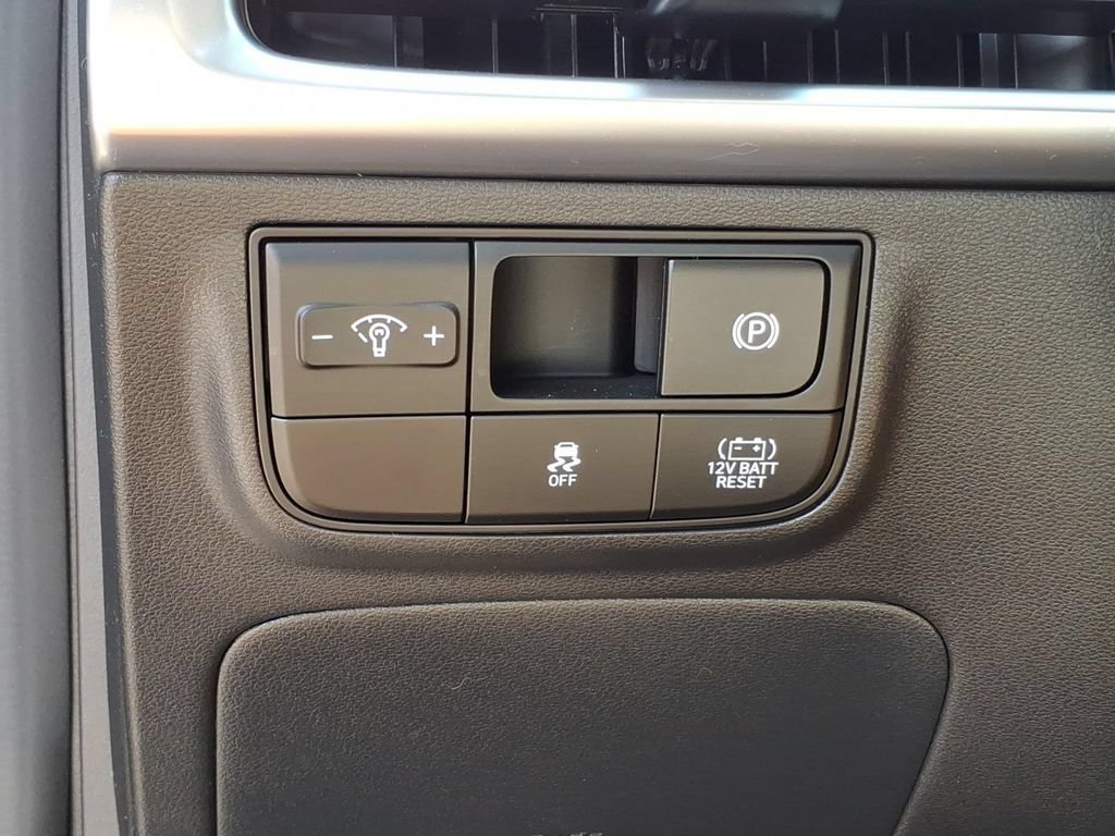 New 2026 Hyundai Tucson Blue SE AWD/4WD image 17