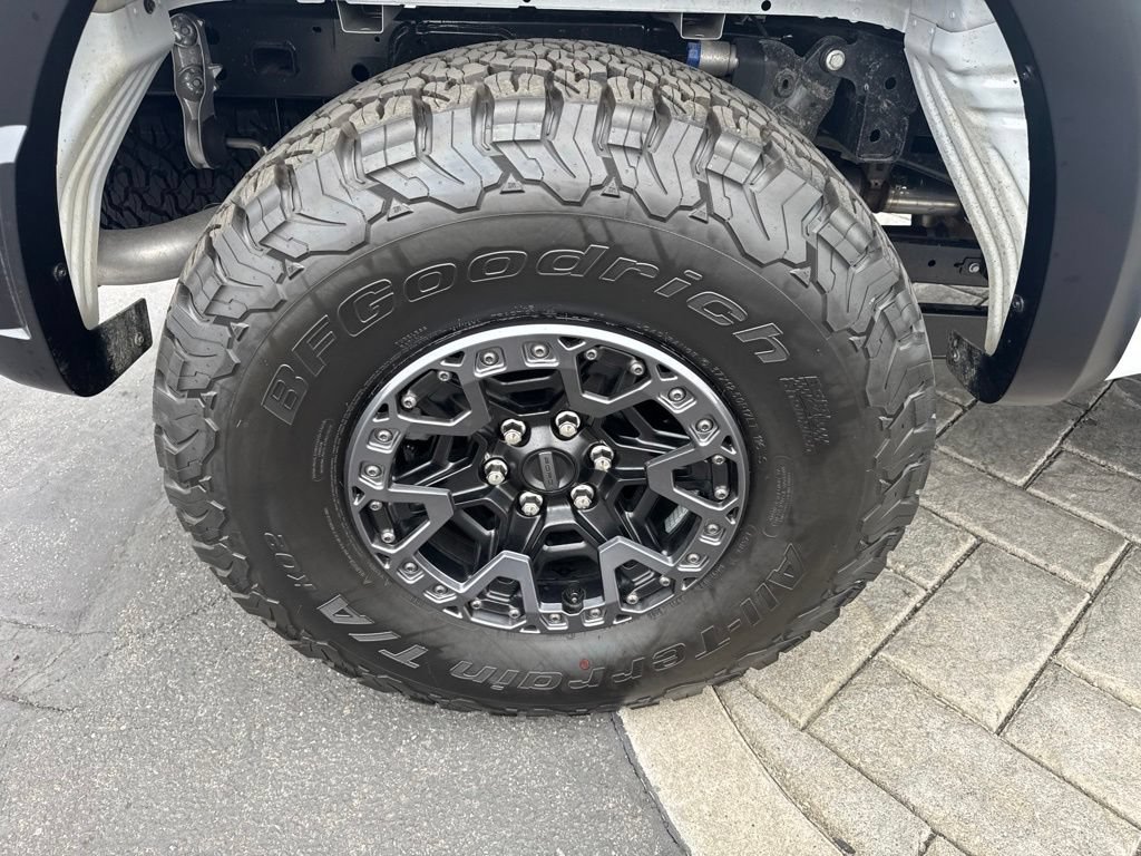 Used 2026 Ford F150 Raptor w/ Equipment Group 803A Raptor R AWD/4WD image 4