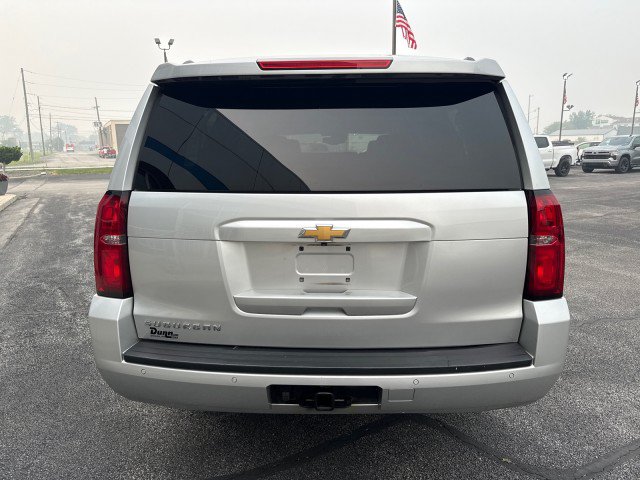 Used 2017 Chevrolet Suburban LT AWD/4WD image 4