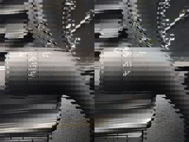 Used 2024 MAZDA MAZDA3 s image 27