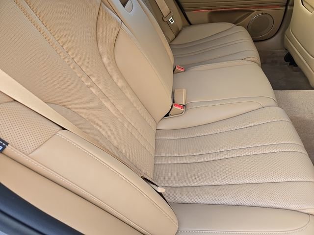 Used 2025 Genesis G80 2.5T image 23