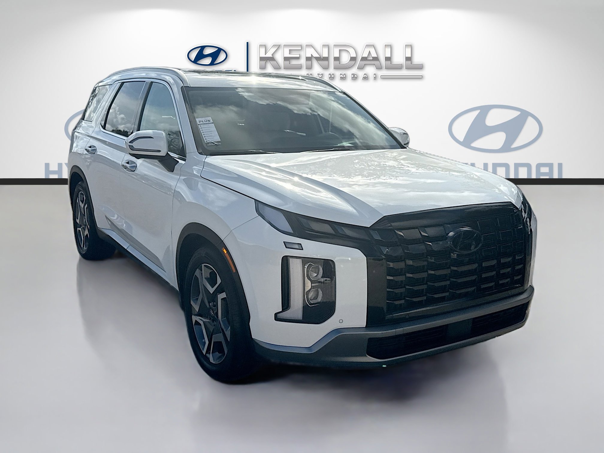 Used 2024 Hyundai Palisade Limited image 1