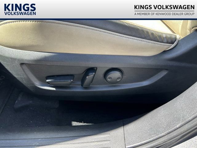 Used 2019 INFINITI QX50 Luxe AWD/4WD image 21
