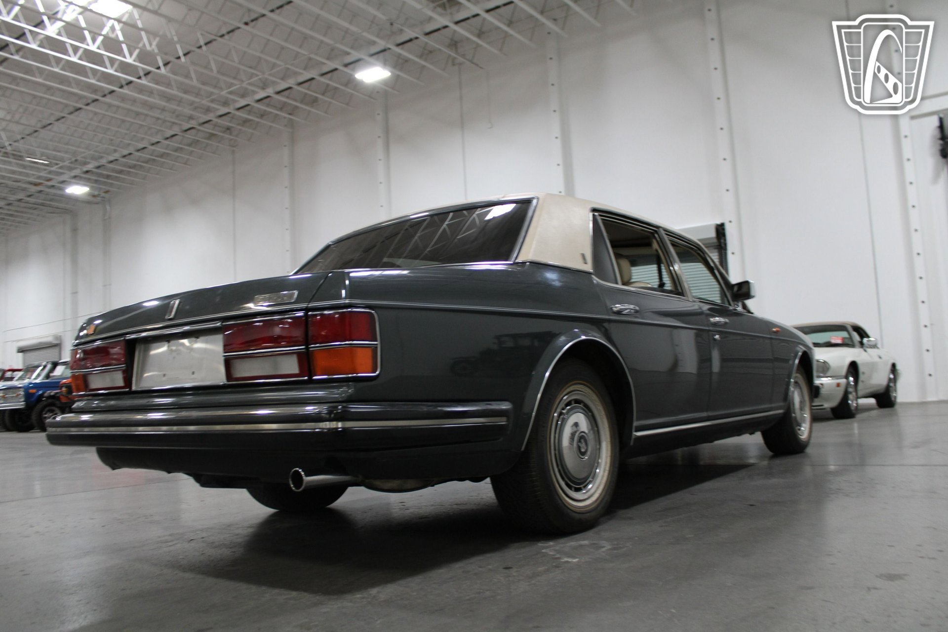Used 1990 Rolls-Royce Silver Spur II RWD image 23