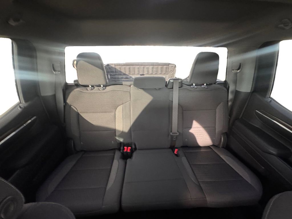 Used 2023 Chevrolet Silverado 1500 LT image 17