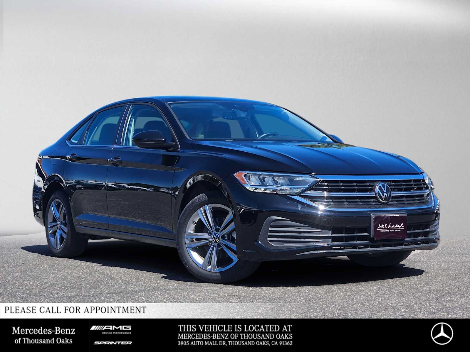Used 2023 Volkswagen Jetta SE FWD image 1