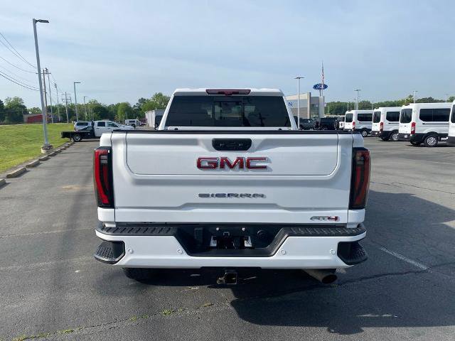 Used 2024 GMC Sierra 2500 AT4 w/ AT4 Premium Plus Package AWD/4WD image 6