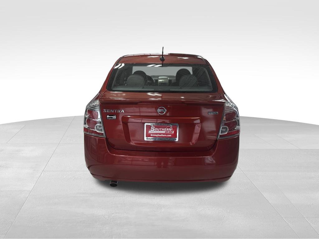 Used 2011 Nissan Sentra 2.0 SR w/ Special Edition Pkg FWD image 7