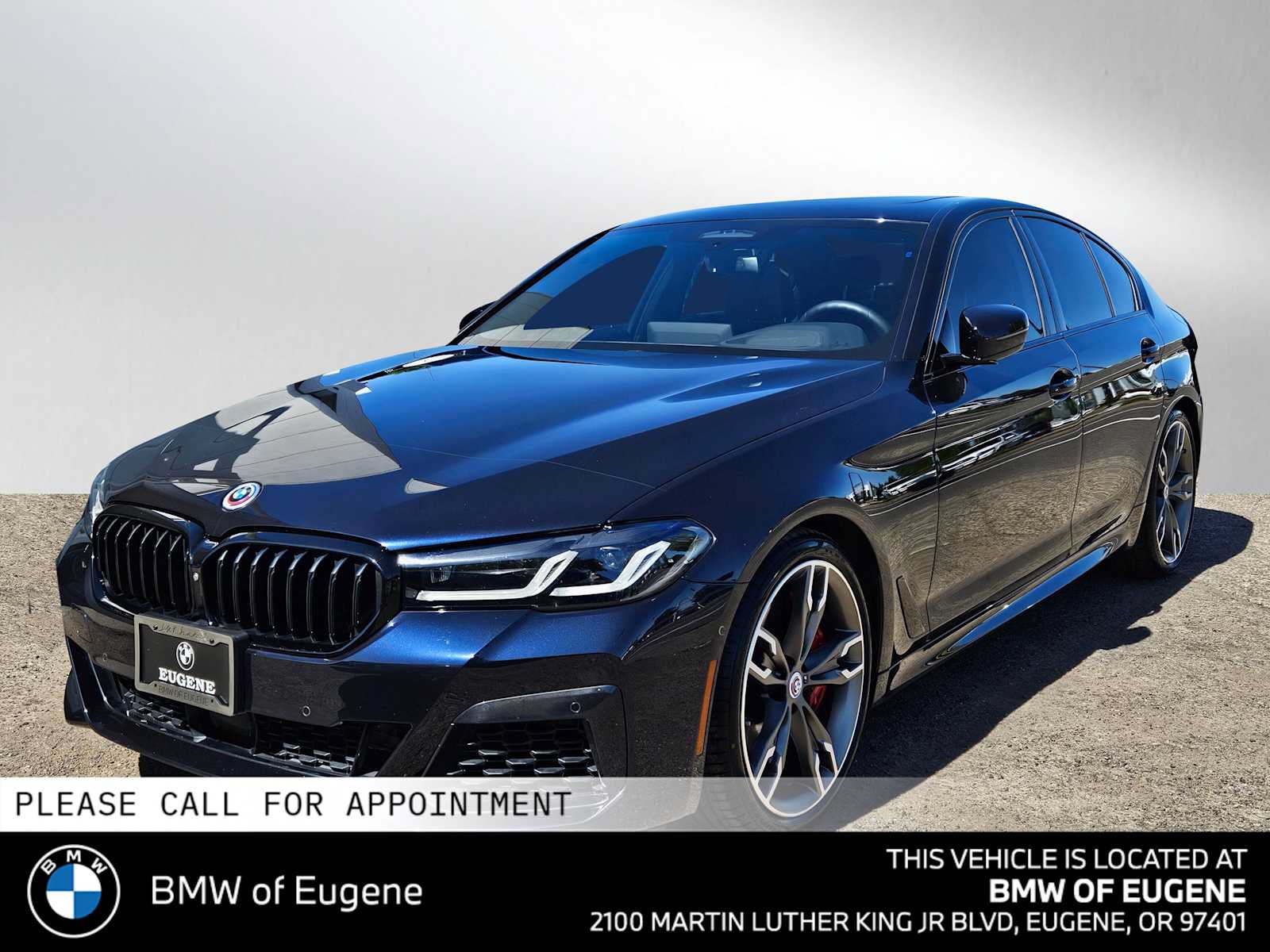 Used 2023 BMW M550i xDrive w/ Executive Package AWD/4WD image 7