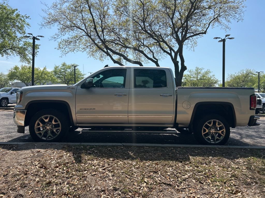Used 2018 GMC Sierra 1500 SLT w/ SLT Premium Package image 2