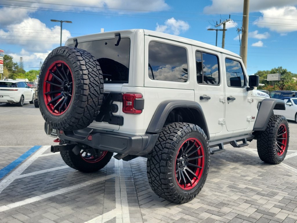 Used 2024 Jeep Wrangler Unlimited Rubicon w/ Safety Group AWD/4WD image 5