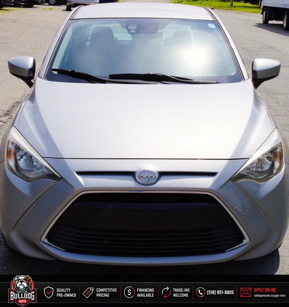 Used 2016 Scion iA FWD image 2