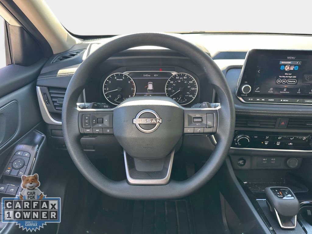 Used 2025 Nissan Rogue S AWD/4WD image 16