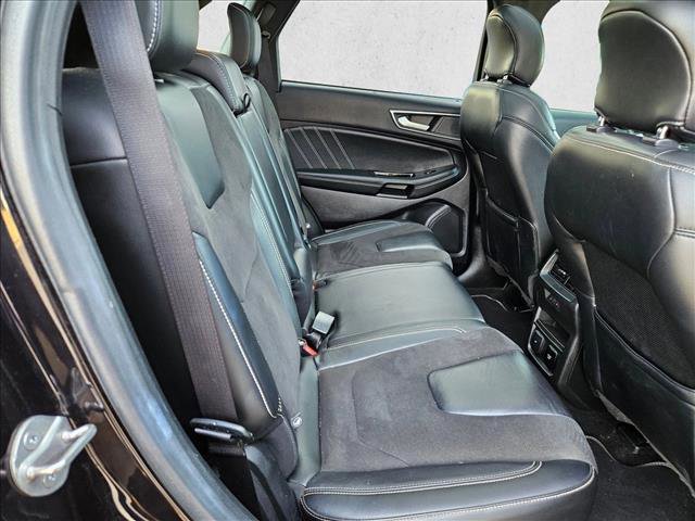 Used 2019 Ford Edge ST w/ Equipment Group 401A AWD/4WD image 15
