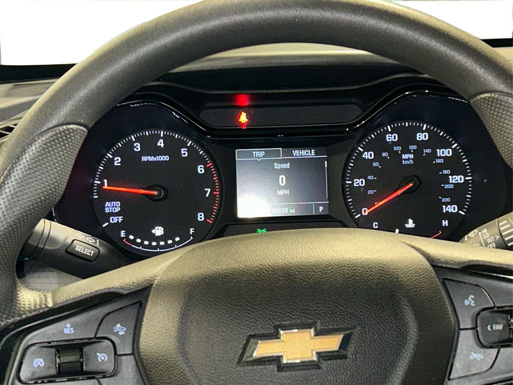 Used 2025 Chevrolet Trax LS image 25