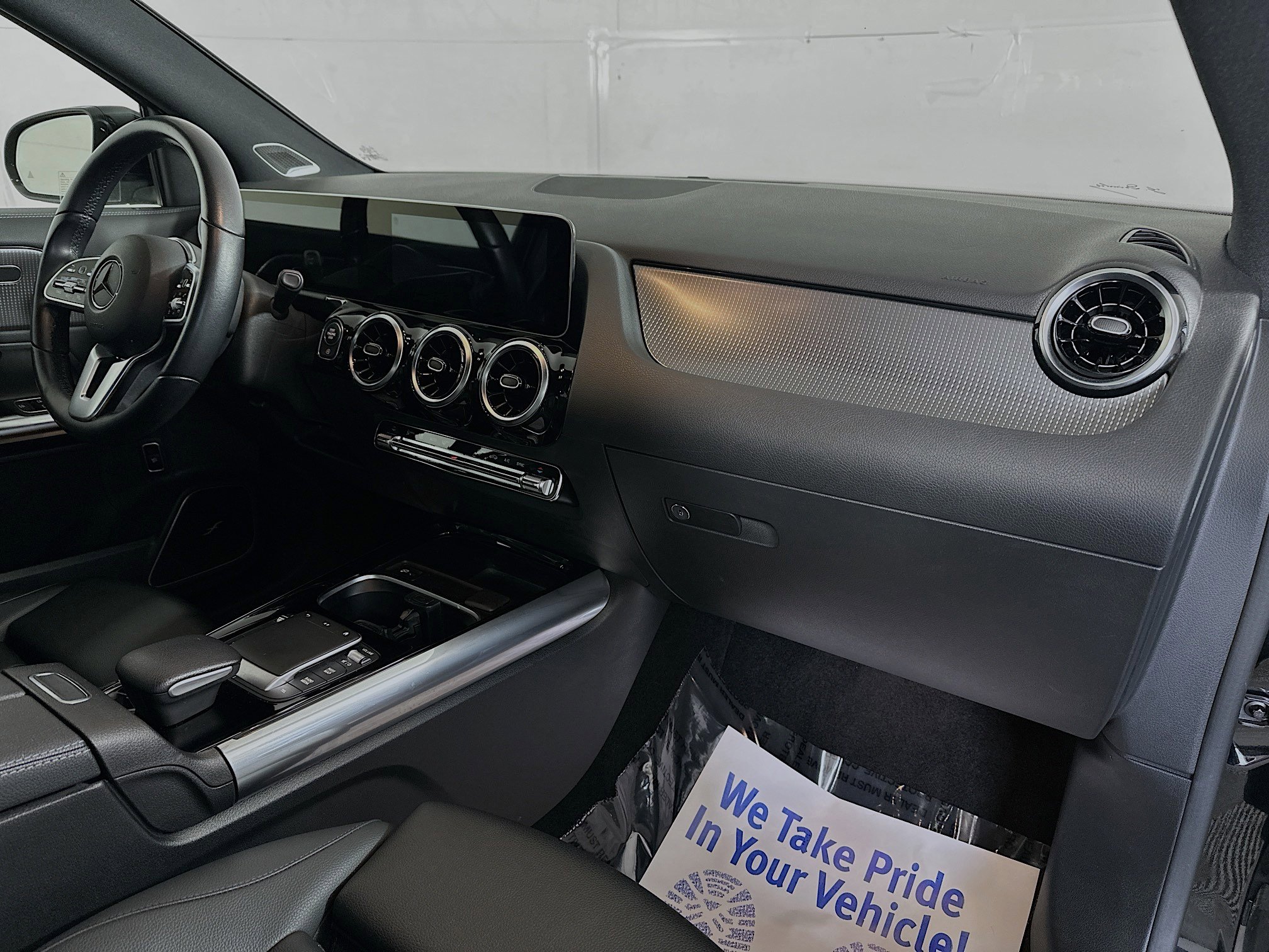 Used 2021 Mercedes-Benz GLA 250 4MATIC image 28