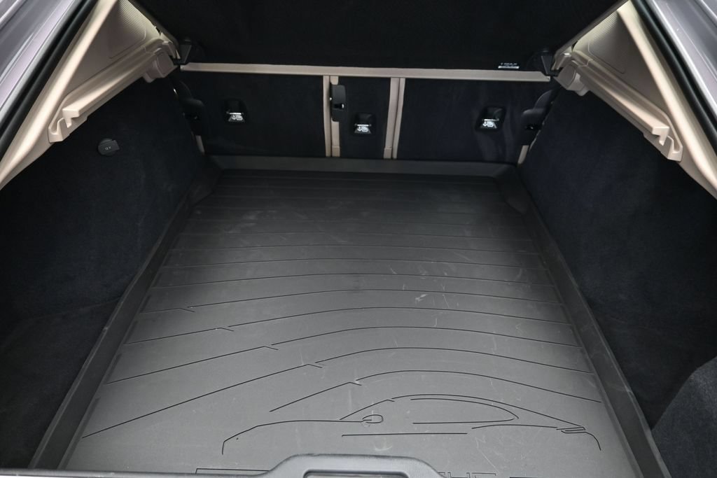 Certified 2024 Porsche Panamera image 30
