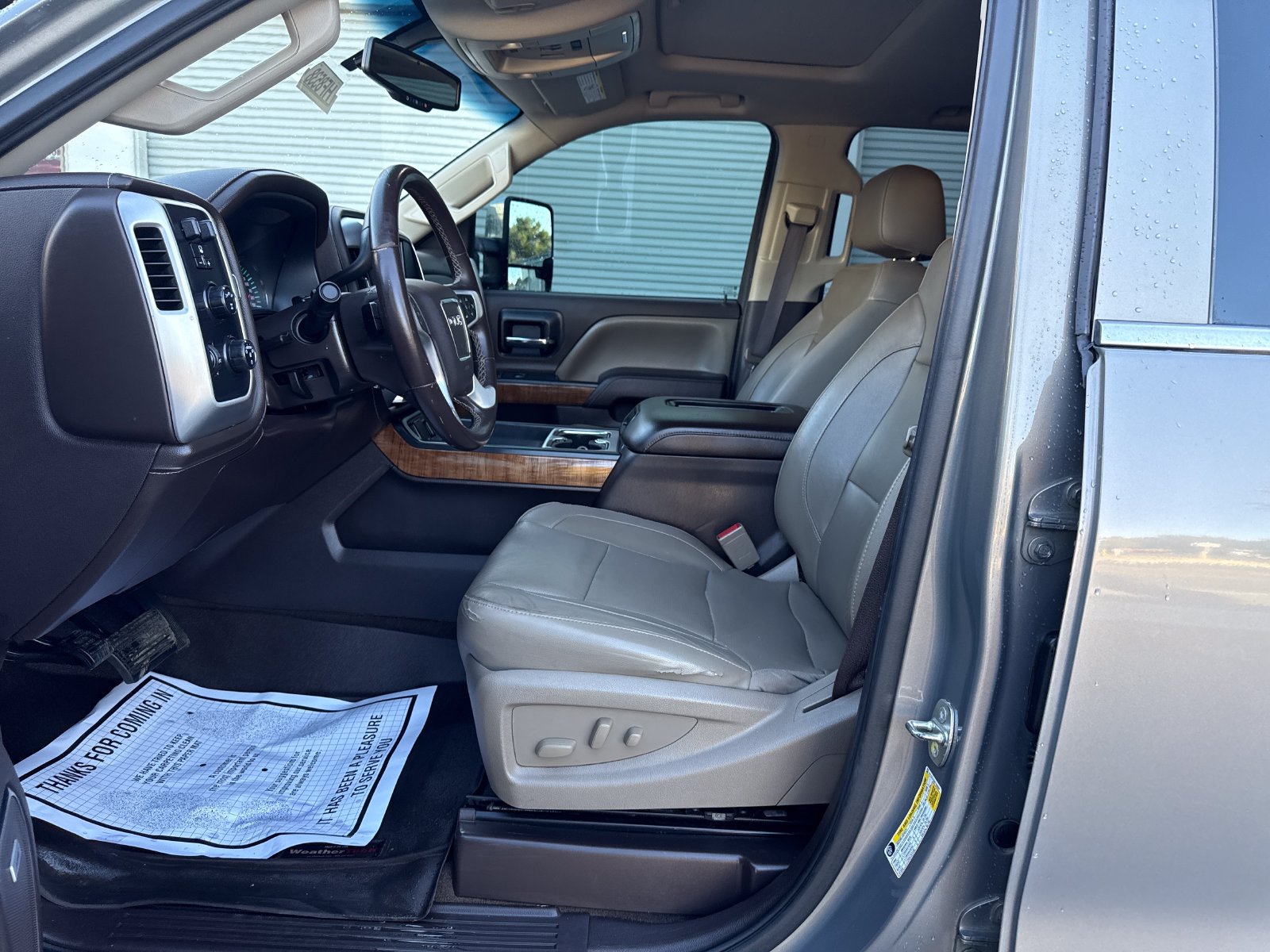 Used 2017 GMC Sierra 2500 SLT w/ Duramax Plus Package AWD/4WD image 9