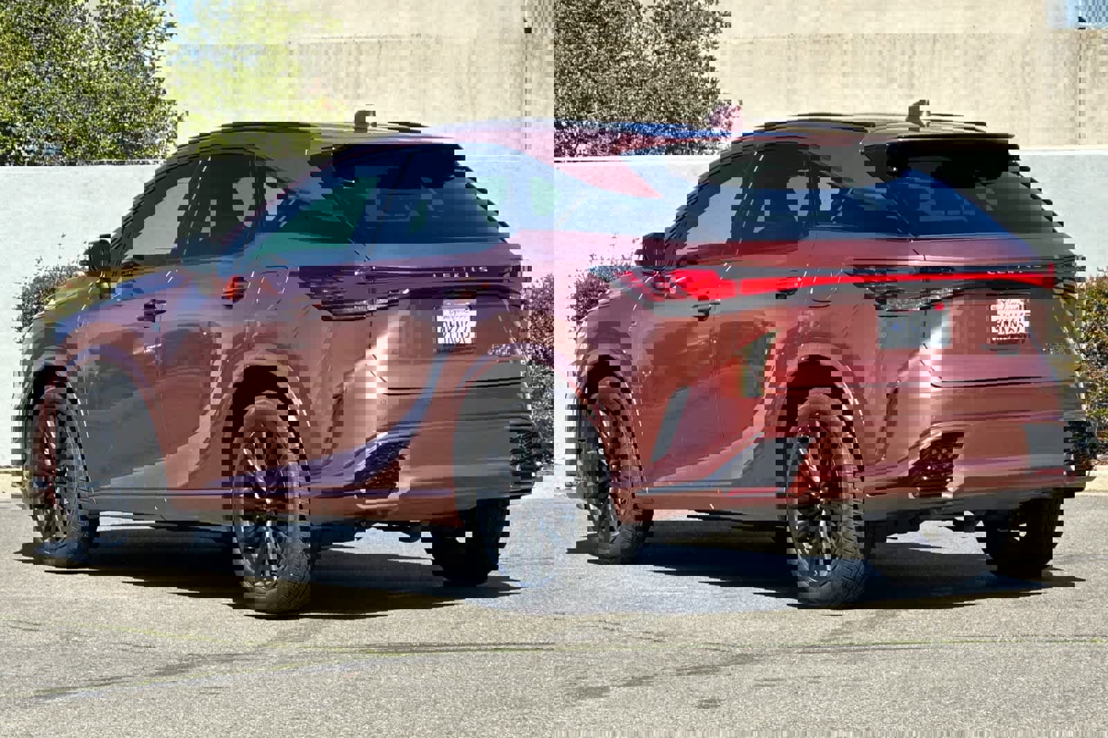 Used 2024 Lexus RX 500h F Sport w/ Convenience Package image 7