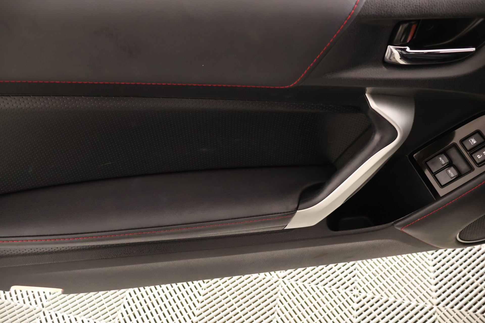 Used 2020 Subaru BRZ Limited RWD image 14