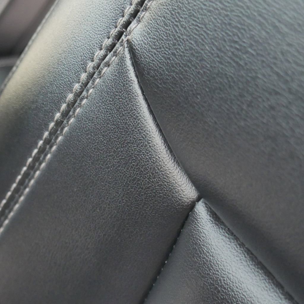 Used 2021 Ford Explorer XLT w/ Equipment Group 202A image 34