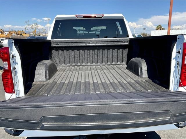New 2026 Chevrolet Silverado 1500 Custom RWD image 17