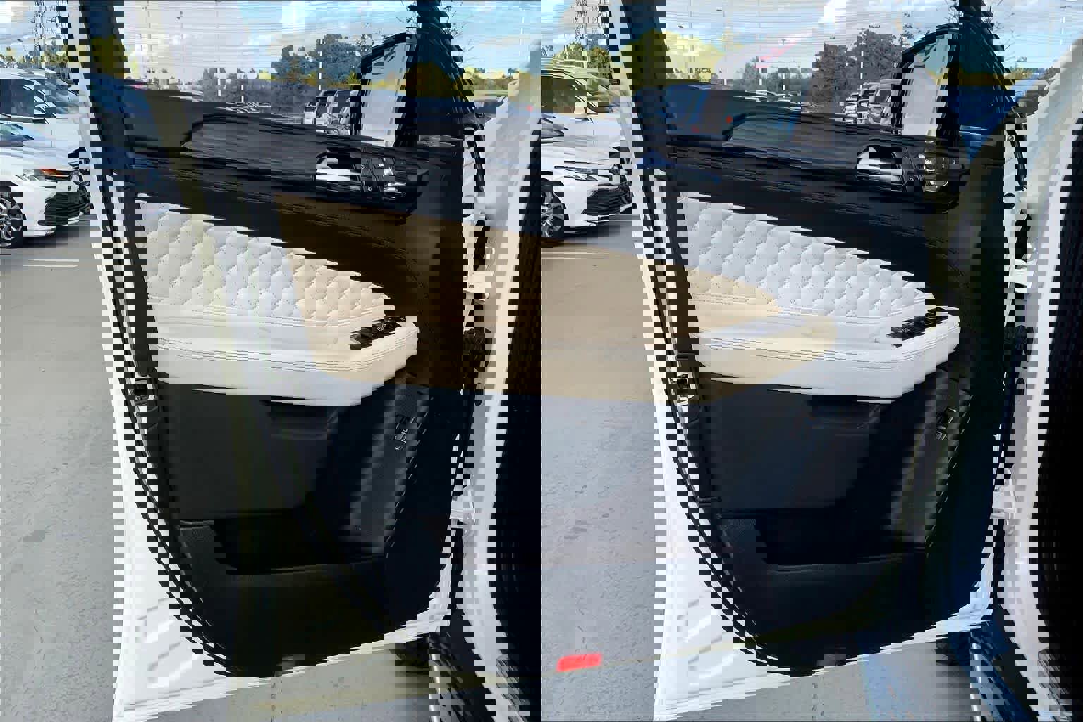 Used 2018 Mercedes-Benz GLE 43 AMG 4MATIC Coupe image 25