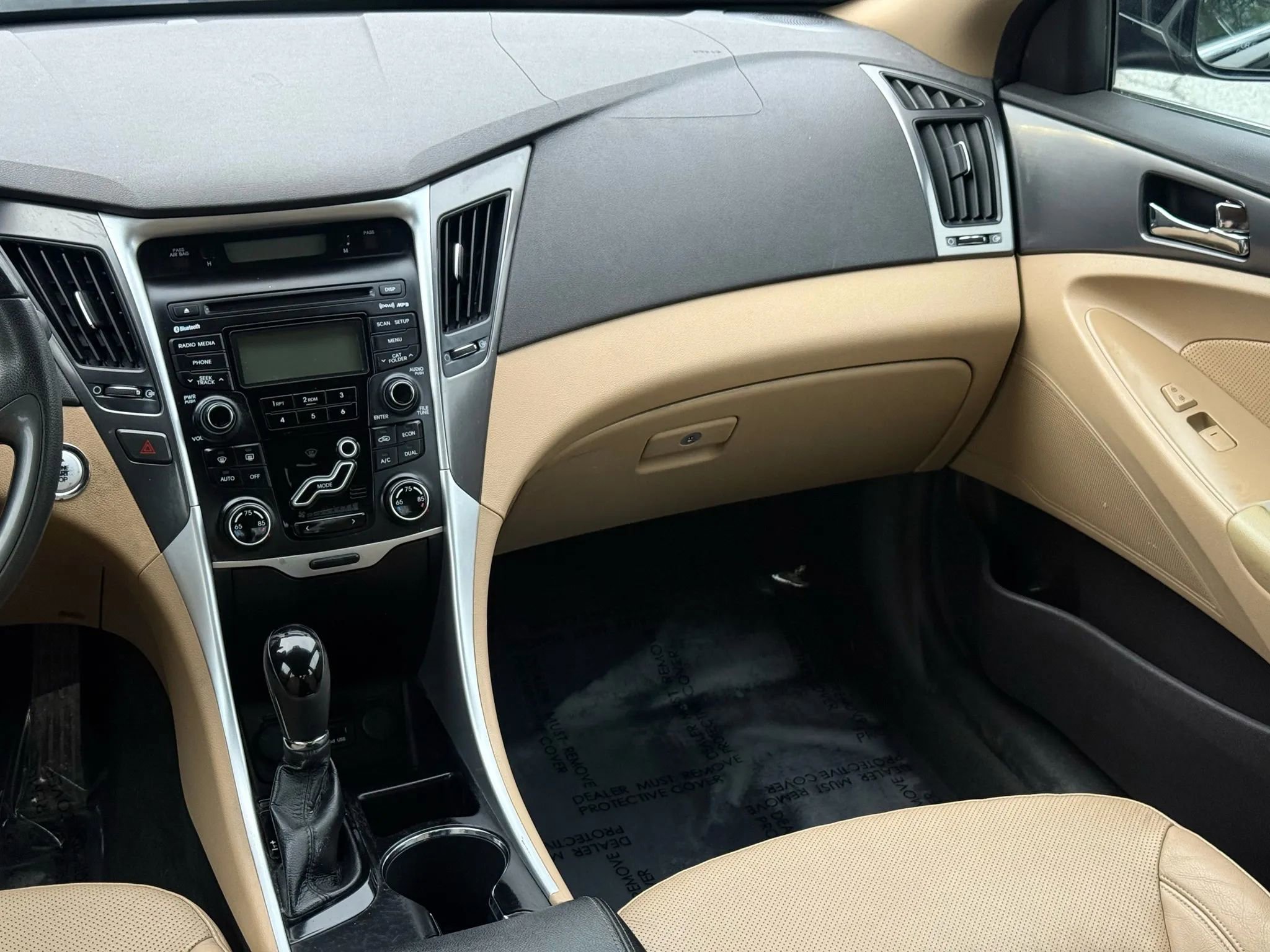 Used 2012 Hyundai Sonata Hybrid w/ Leather Pkg image 31