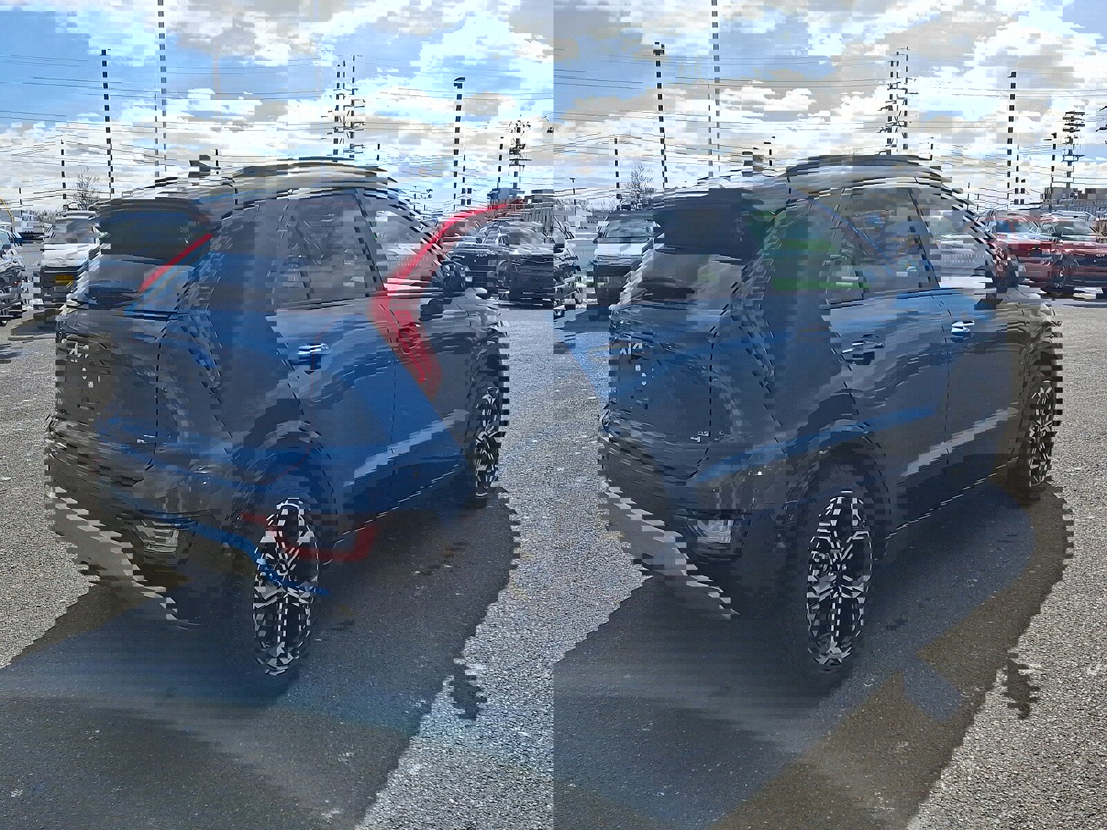 New 2026 Kia Niro SX Touring image 3