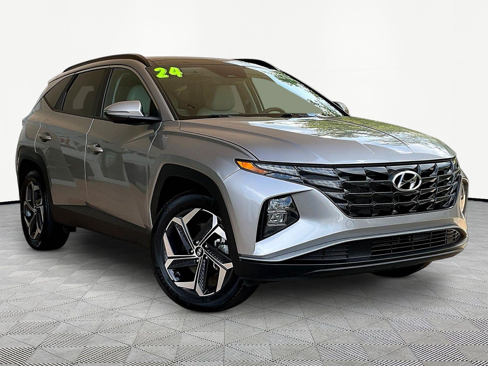 Used 2024 Hyundai Tucson SEL AWD/4WD image 3