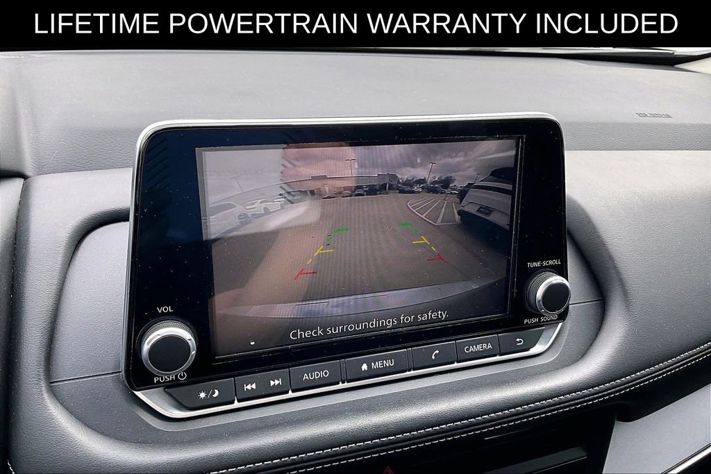 Used 2024 Nissan Rogue SV image 22